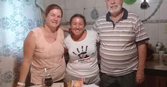 Fernanda, Patricia y Hugo, el 29 de febrero de 2020 Ezpeleta, Prov. de Buenos Aires. Argentina. Grupo de oración de la VVeD